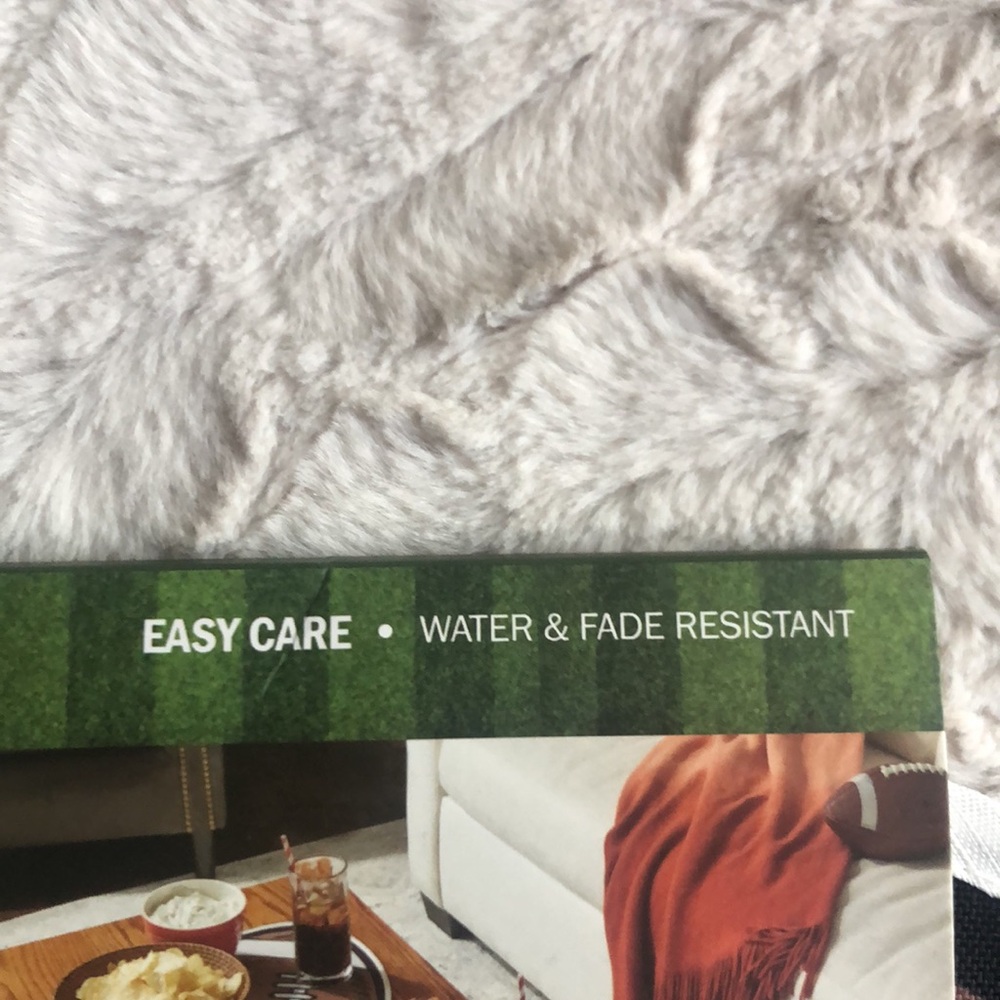 Football Shaped Placemats Set - Picture 3 of 7